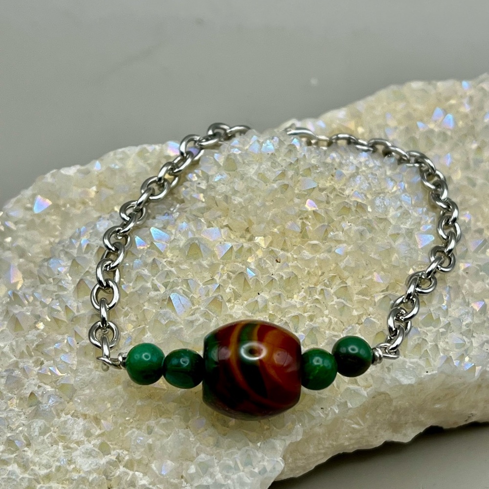 Elegant Silver Green Jade and Rust Marbled Beaded Bracelet -Unique Artisan Gift - Picture 4 of 5